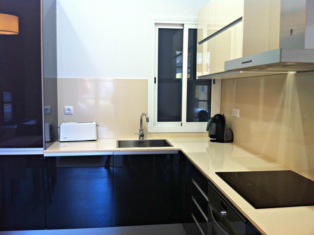 Nim Eixample 5 Daire Barselona Oda fotoğraf