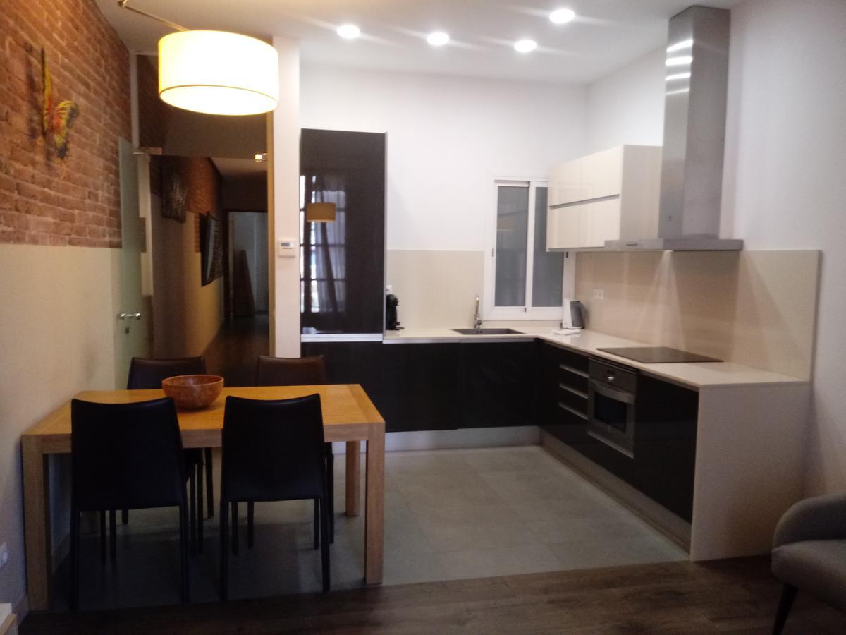 Nim Eixample 5 Daire Barselona Dış mekan fotoğraf